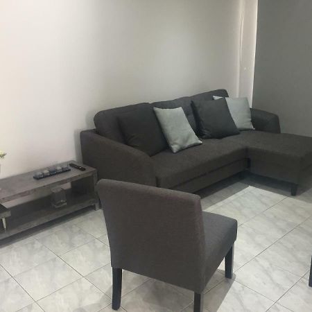 Modern Apartment In Paphos Town Centre Eksteriør bilde